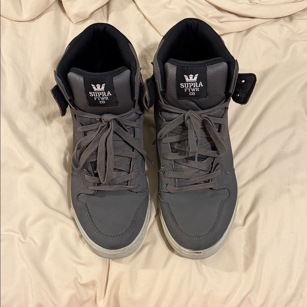 Supra Vaider High Top; Gray/Black; Size 11.5